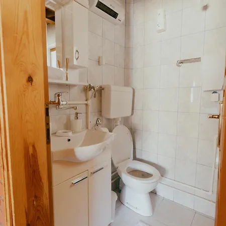 Planinska Koliba * Sekulic